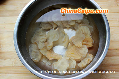 開胃菜--冰鎮(zhèn)酸辣蜇頭