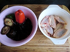 香菇燜雞翅