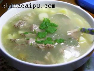 土豆粉絲牛腩湯