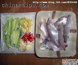 清燜剝皮魚