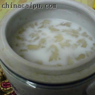 圖片[1]-椰汁燉雪蛤的做法-起舞食譜網(wǎng)