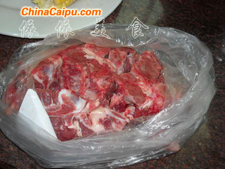 蟲草花玉米脊骨湯