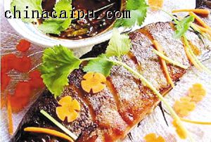 煎魚(yú)防粘鍋有妙法