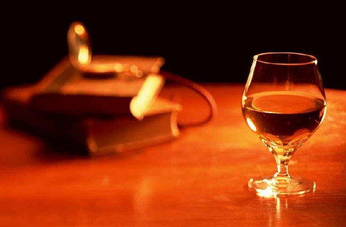 戒酒小秘籍  七個(gè)戒酒的好辦法