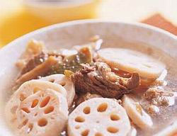 滋養美容 蓮藕燉牛腩[圖]