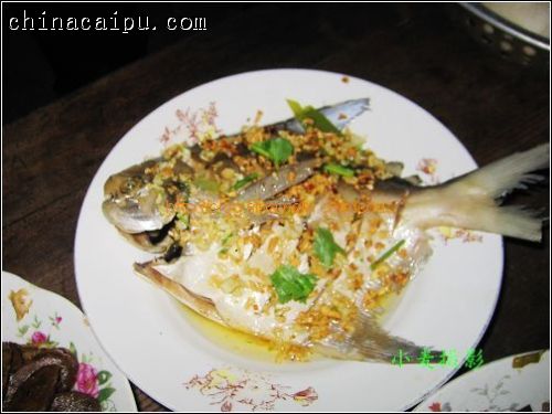 蒜蓉鯧魚(yú)的做法