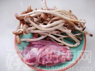 茶樹菇悶鴨肉