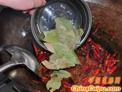 【麻辣干鍋排骨】世界杯必備吶（辣）喊利器