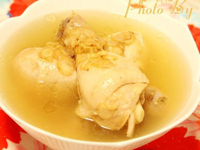 花旗參燉雞腿湯