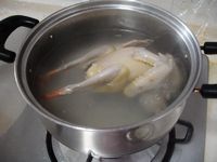 絲瓜滾乳鴿湯